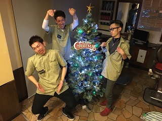 つくばの理容室ステージのクリスマスツリー